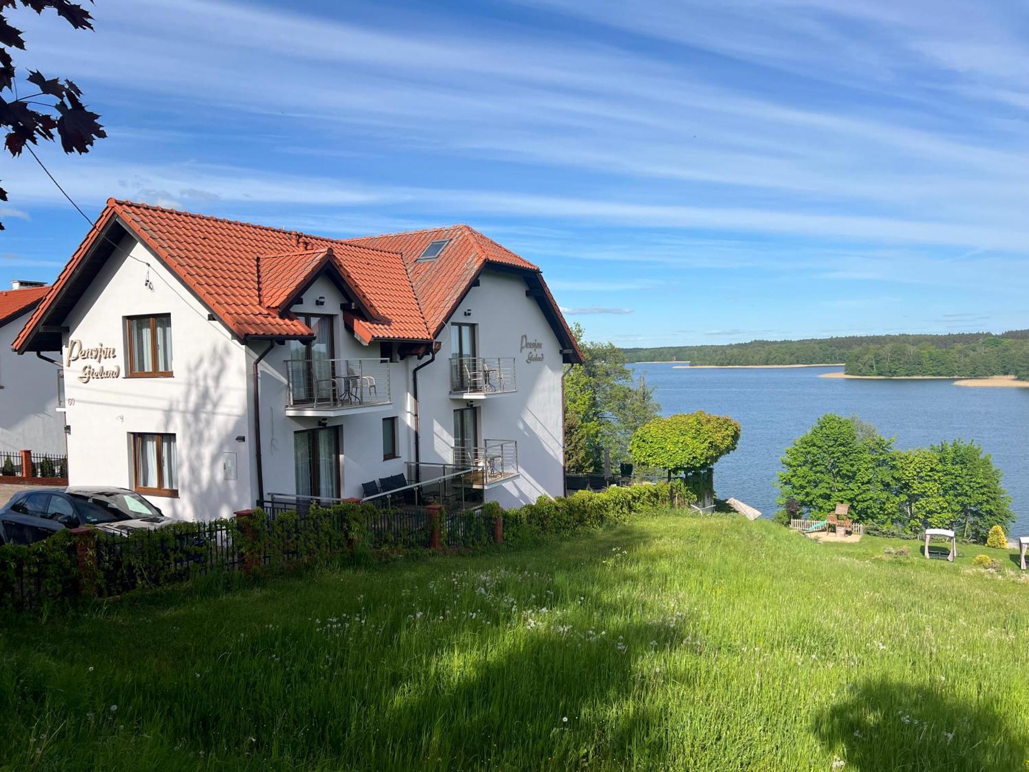 Pensjonat Gieland Kolo Mragowa Sorkwity Exteriör bild